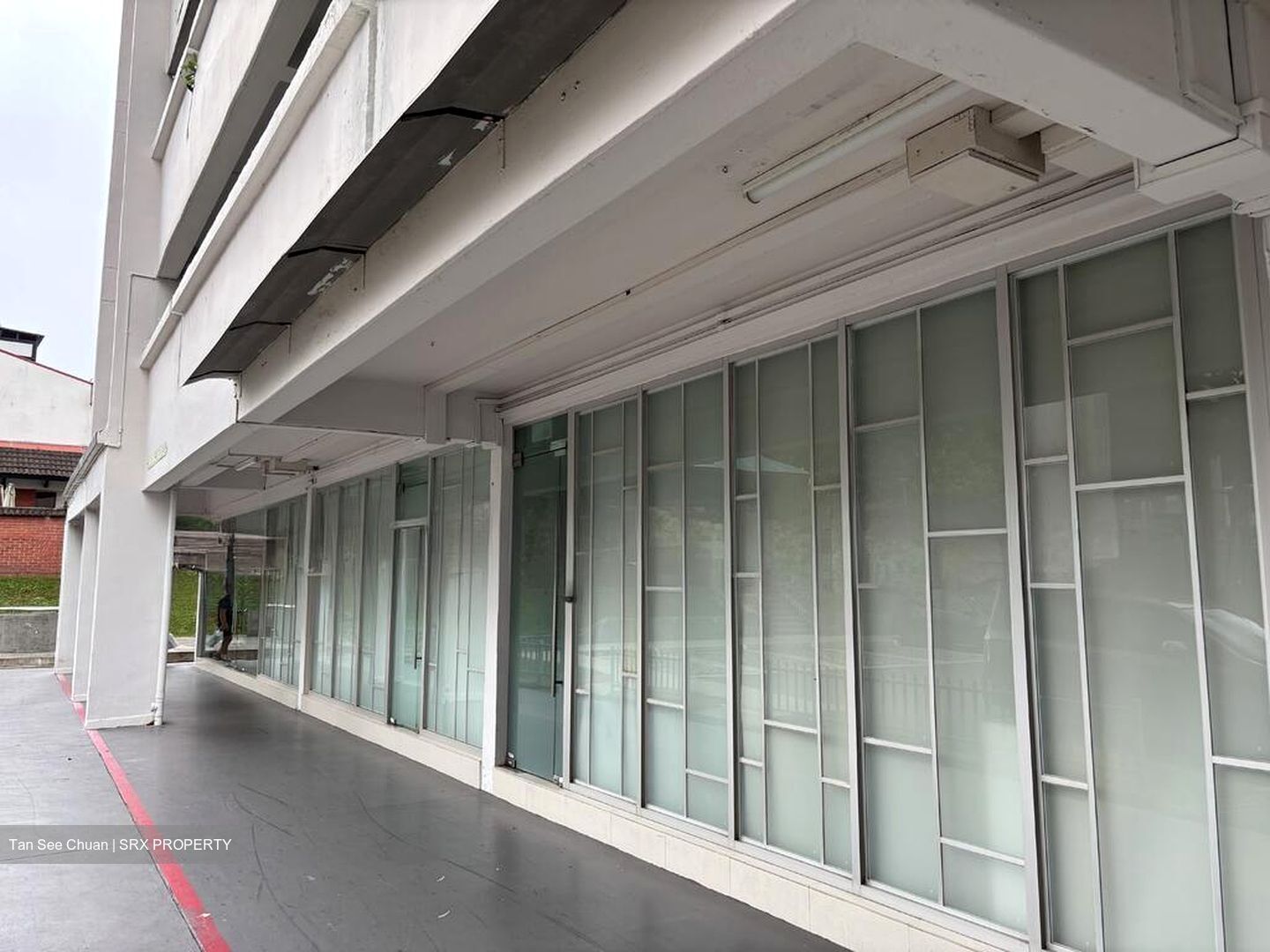 Hougang Avenue 3 (D19), Shop House #526294931